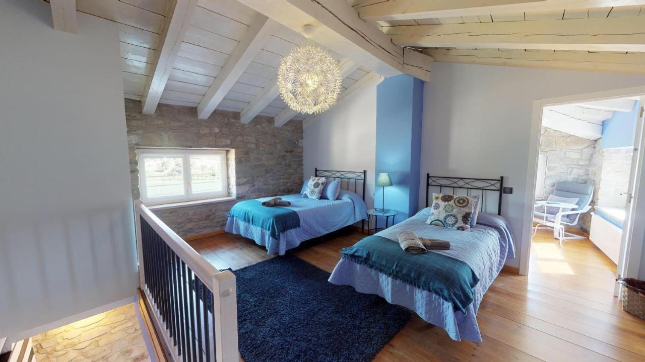 Casa Rural La Abadia-Apartamentos Graus Extérieur photo