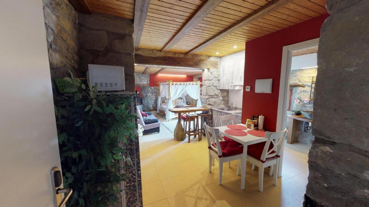 Casa Rural La Abadia-Apartamentos Graus Extérieur photo