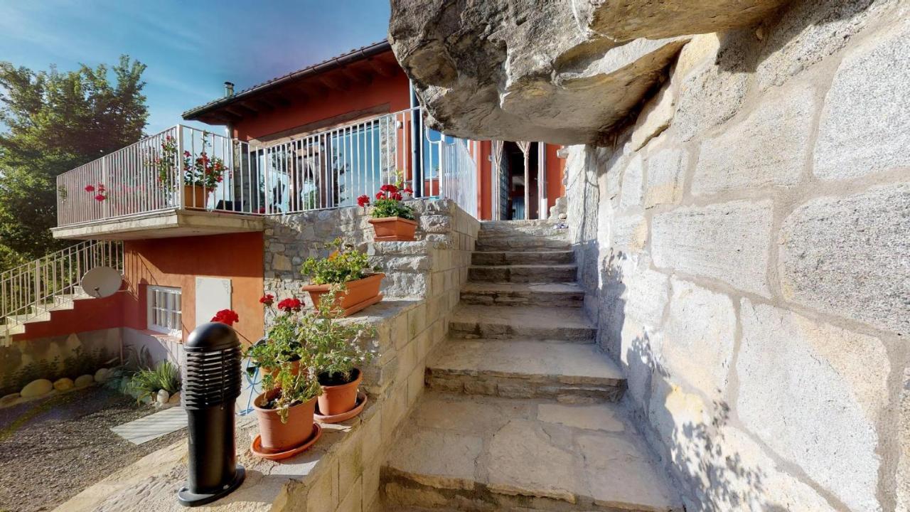 Casa Rural La Abadia-Apartamentos Graus Extérieur photo