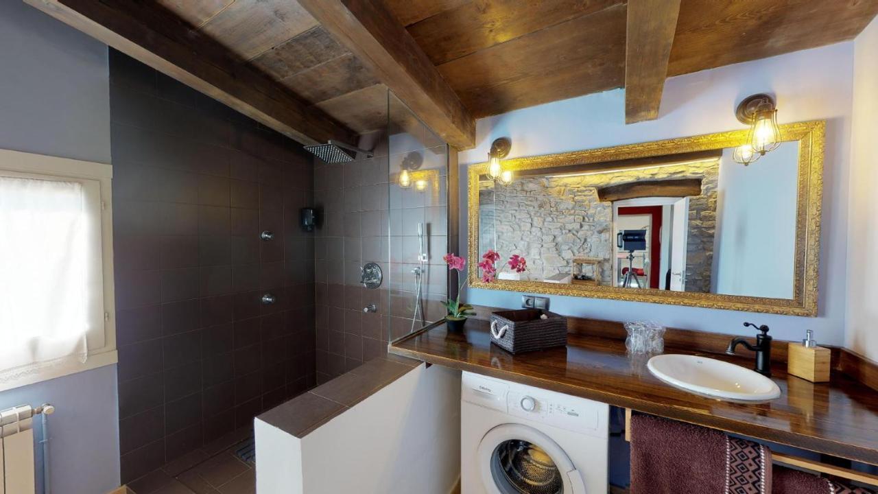 Casa Rural La Abadia-Apartamentos Graus Extérieur photo